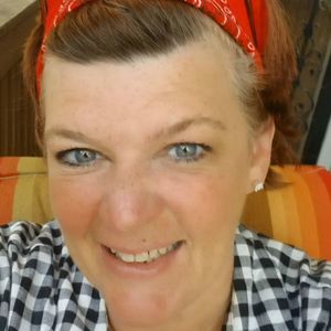 Meet your Posher, Toni